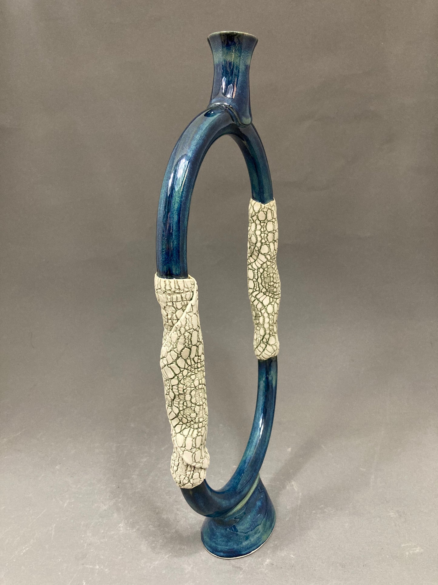 Reconnection Vase
